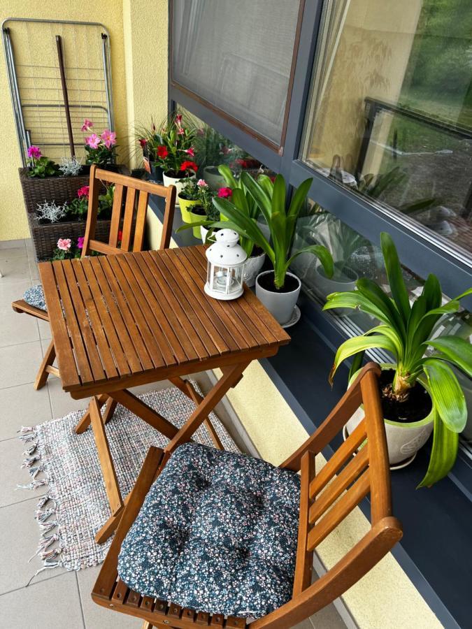 Geliu Apartamentai Palanga Exterior photo